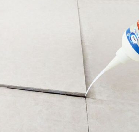 萨尔图瓷砖空鼓维修公司分享卫生间瓷砖脱落的原因可能有以下几点